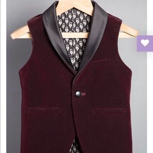 Baby boy Burgundy Waist coat  9-12 months size